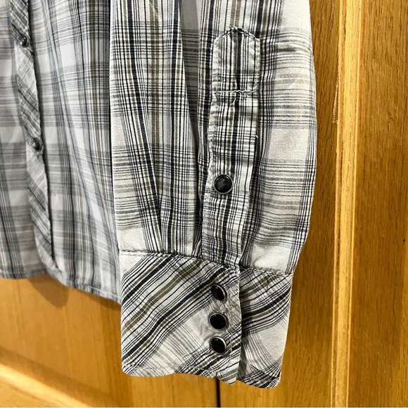 Men’s Pop Icon Pearl Snap Embroidered Long Sleeve Plaid Western Core Shirt - Picture 8 of 9